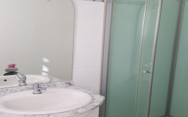 Appartement à louer    2 pièces • 33 m2 Rodilhan