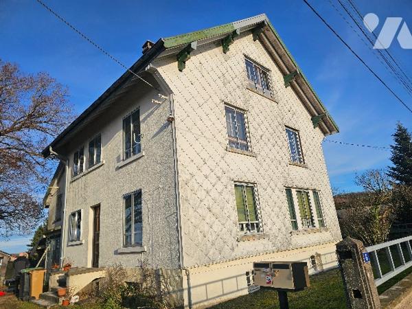 15595 A XERTIGNY 6 rue du Tillot
Un immeuble à usage d’habitation à rénover comprenant 2 logements