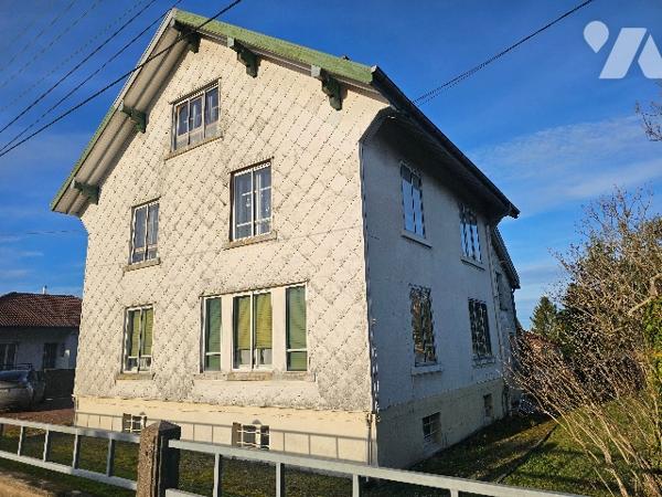 15595 A XERTIGNY 6 rue du Tillot
Un immeuble à usage d’habitation à rénover comprenant 2 logements