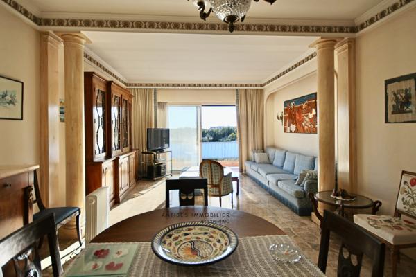 Antibes (06600) Maison Antibes Mitoyenne Secteur Cougoulins