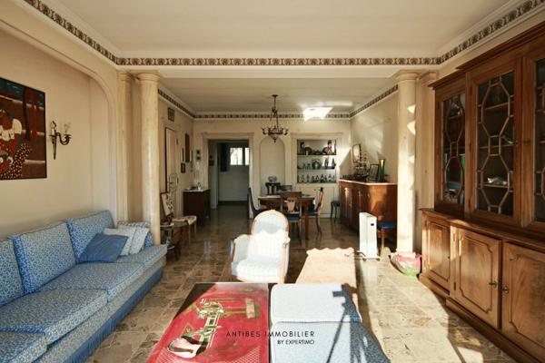 Antibes (06600) Maison Antibes Mitoyenne Secteur Cougoulins