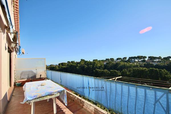 Antibes (06600) Maison Antibes Mitoyenne Secteur Cougoulins