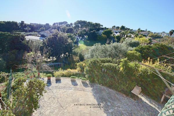 Antibes (06600) Maison Antibes Mitoyenne Secteur Cougoulins