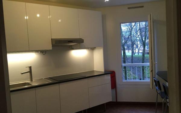 Appartement à louer    1 pièce •  Lyon 8