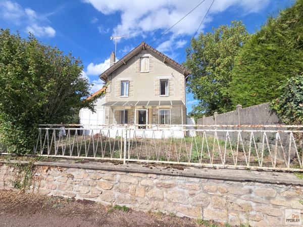 Immeuble de rapport composé de 6 logements et 1 local