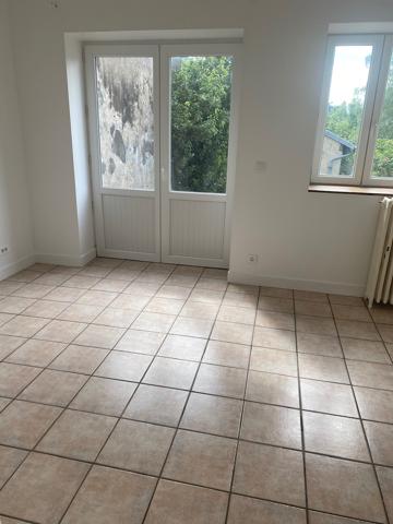 Immeuble de rapport composé de 6 logements et 1 local