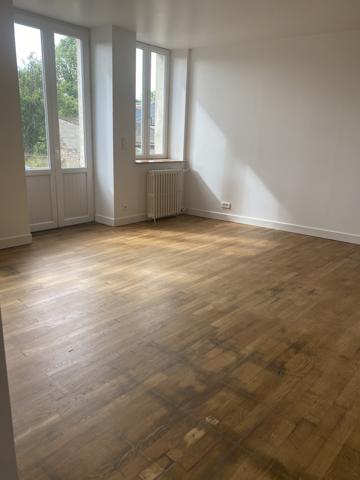 Immeuble de rapport composé de 6 logements et 1 local