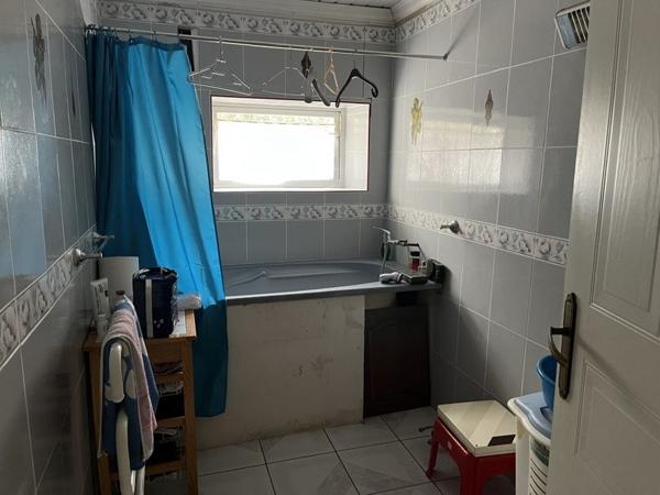 Maison à vendre |  Ruelle-sur-Touvre |  4 pièces | 90 m²