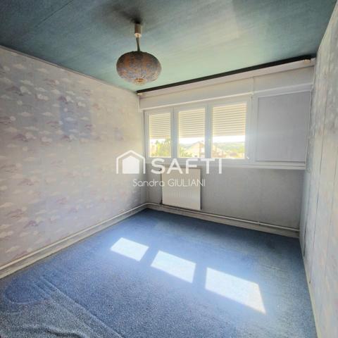 Maison avec 4 chambres, jardin et garage aux portes des frontières !