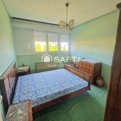 Maison avec 4 chambres, jardin et garage aux portes des frontières !