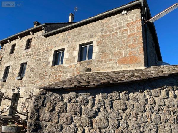 Appartement à vendre à Monts-de-Randon en Lozère (48700), ref : 48032-138