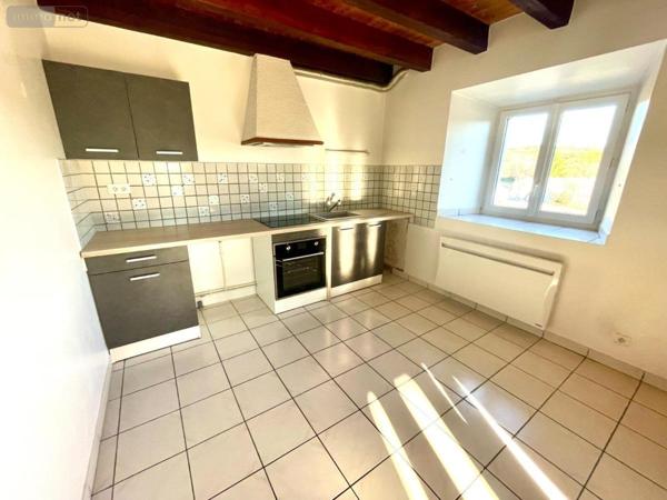 Appartement à vendre à Monts-de-Randon en Lozère (48700), ref : 48032-138