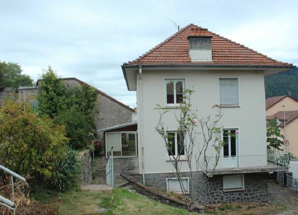 Maison à vendre    6 pièces •  Remiremont