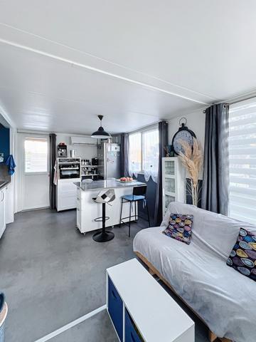 Sud Ardèche / Les Vans : Chalet 39 m2 avec terrasses et jardin attenant