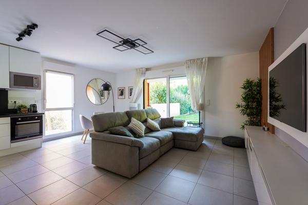 Appartement Aix En Provence 3 pièces 66 m2 - terrasse et jardin