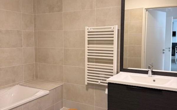 Appartement à louer    3 pièces • 65,37 m2 Saint-Genis-Laval