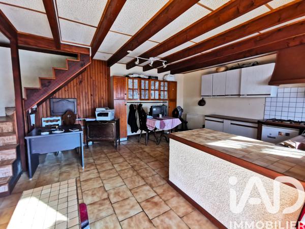 Maison à vendre 10 pièces 147 m² Sainte-Croix