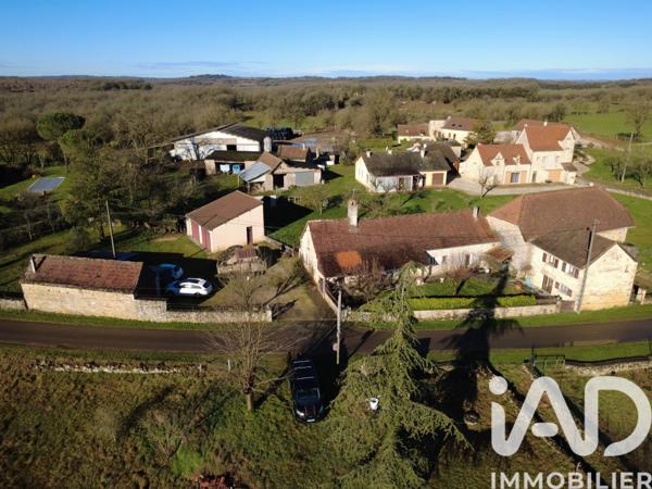 Maison à vendre 10 pièces 147 m² Sainte-Croix