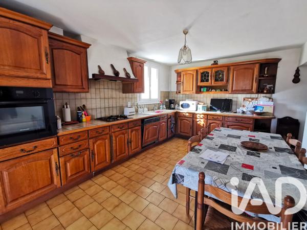 Maison à vendre 10 pièces 147 m² Sainte-Croix