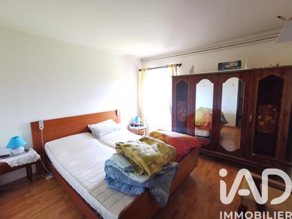 Maison à vendre 10 pièces 147 m² Sainte-Croix