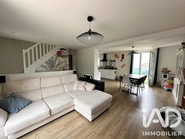 Maison à vendre 5 pièces 135 m² Épinay-sous-Sénart