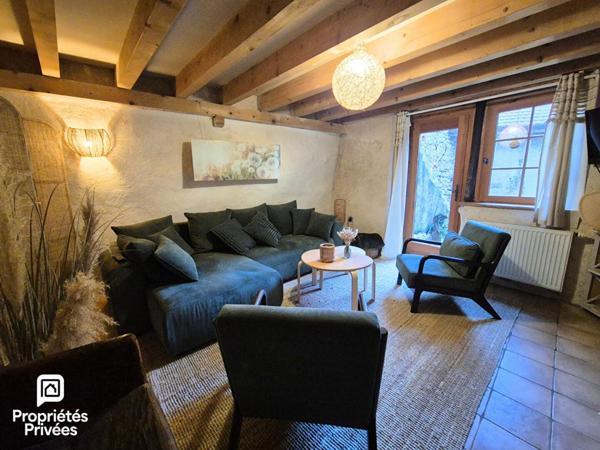 Corps de ferme rénové 278m2 - 5 chambres - Collonges 01550