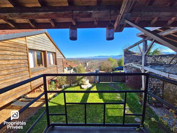 Corps de ferme rénové 278m2 - 5 chambres - Collonges 01550