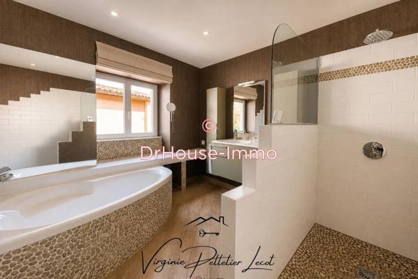 Maison à vendre 9 pièces de 205 m²