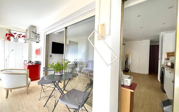Appartement à vendre    2 pièces • 34,95 m2 Mandelieu-la-Napoule
