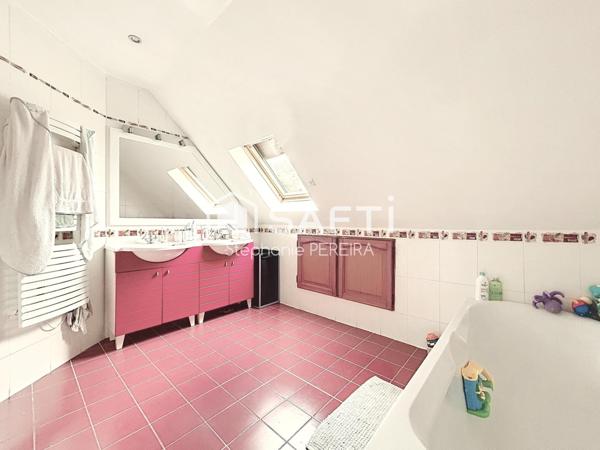 Maison familiale non mitoyenne et sans copropriété