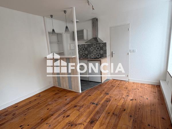 Location Studio 17.14 m² - 1/3 RUE DU MANOIR Quimper 29000