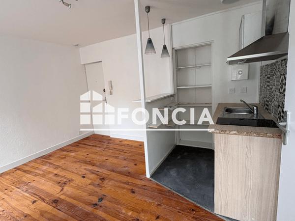 Location Studio 17.14 m² - 1/3 RUE DU MANOIR Quimper 29000