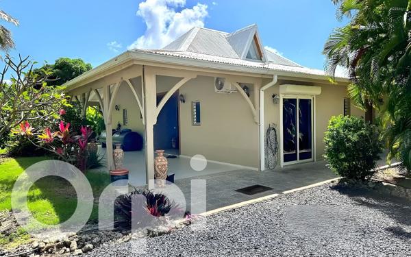 Maison à vendre    4 pièces •  Saint-François