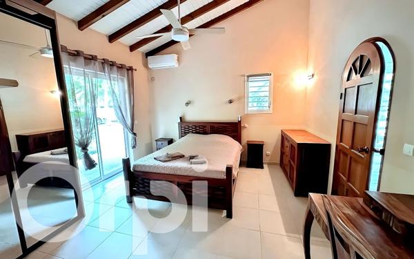 Maison à vendre    4 pièces •  Saint-François