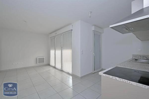 Appartement à louer 3 pièces 58.1m² Saint-Jean-de-Védas (34430)