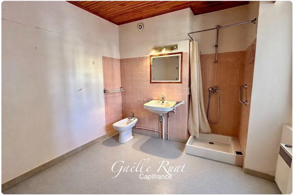 Maison de village à rénover avec jardin – Bolquère (66210) – Exclusivité