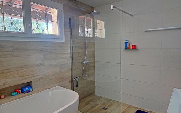 Maison à vendre    5 pièces •  Eaunes