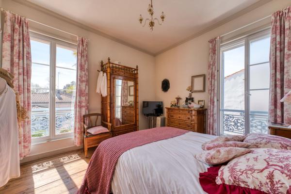 Vente Maison de luxe Aytré 6 Pièces 193 m²