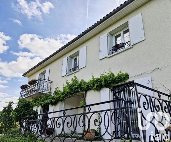 Maison à vendre 7 pièces 255 m² Manot