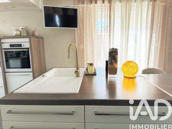 Maison à vendre 6 pièces 127 m² Uzès