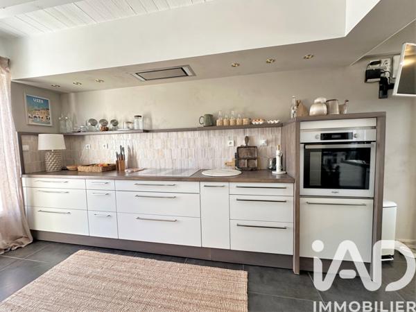 Maison à vendre 6 pièces 127 m² Uzès