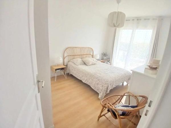 Vente                                                      Appartement
                        
                     3 pièces                      61 m2                     à Basse-Goulaine