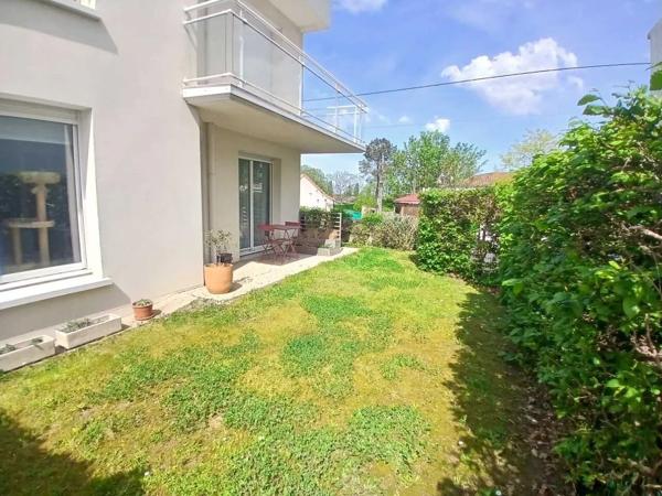 Vente                                                      Appartement
                        
                     3 pièces                      61 m2                     à Basse-Goulaine