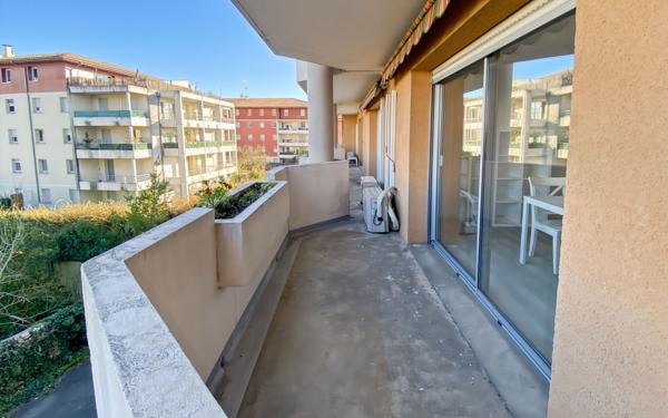 Appartement à vendre    1 pièce • 28,50 m2 Agen