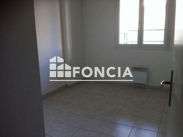 Location Appartement 2 pièces 35 m² - 4 RUE MONTPLAISIR/8 RUE COMTE EMMERY Metz 57070