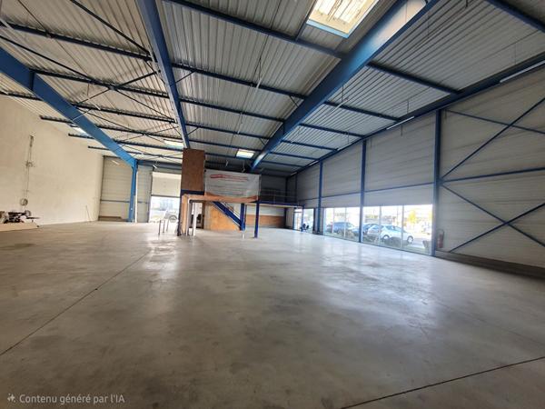 A LOUER - 1073 m² - Bâtiment d'activité Vertou