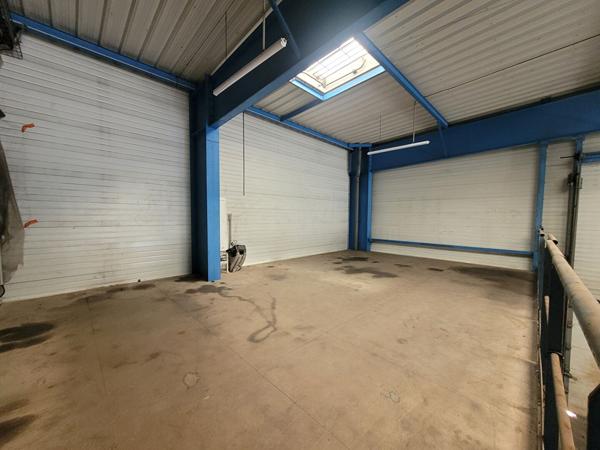 A LOUER - 1073 m² - Bâtiment d'activité Vertou