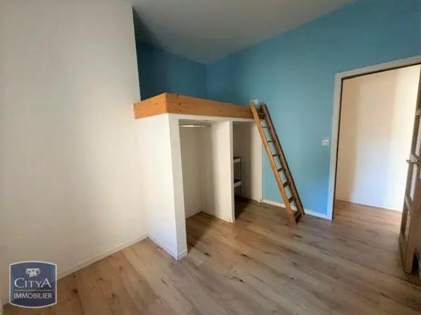 Appartement à louer 5 pièces 108.19m² Nantes (44100)