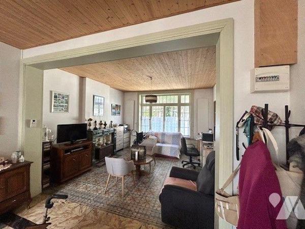 Appartement en rez-de-jardin dans petite copropriété avec syndic bénévole proche du centre et d...