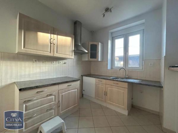 Maison à louer 4 pièces 74.7m² Saint-Germain-du-Corbéis (61000)